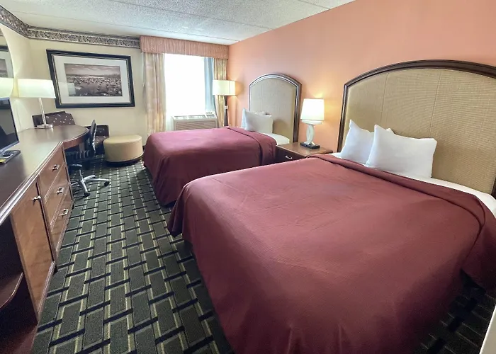 Fairbridge Hotel Cleveland East
