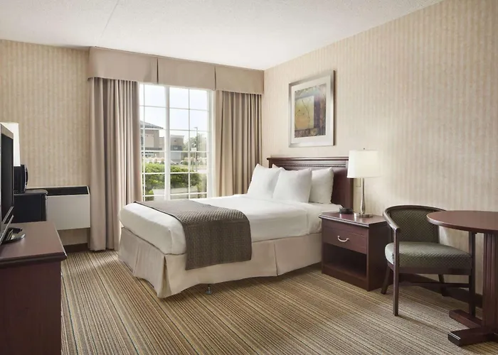 Days Inn By Wyndham Brantford