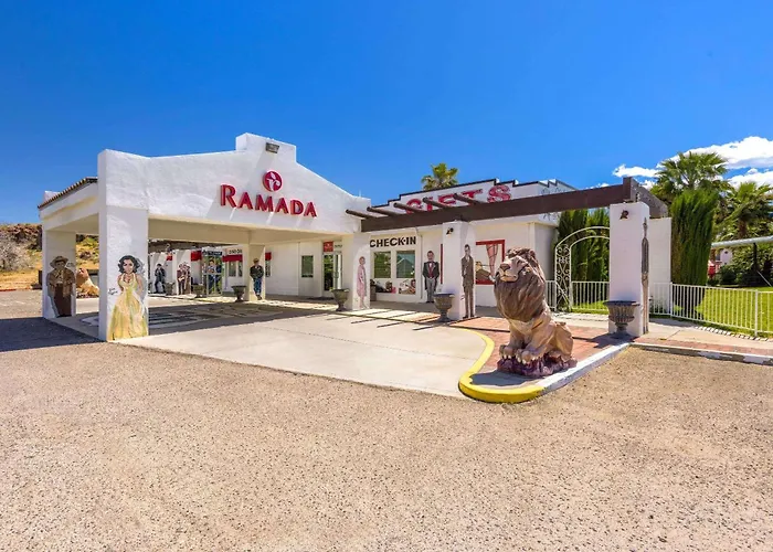 Ramada By Wyndham Kingman