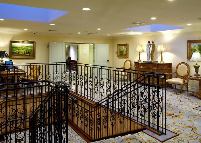 Delamar Greenwich Harbor
