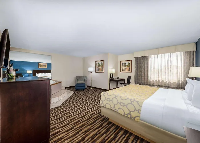 Baymont By Wyndham Springfield South Hwy 65