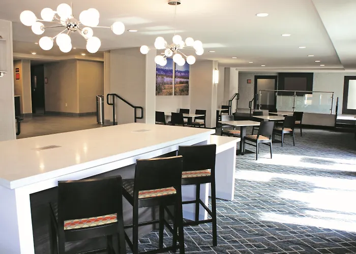 La Quinta Inn & Suites By Wyndham Denver Aurora Medical