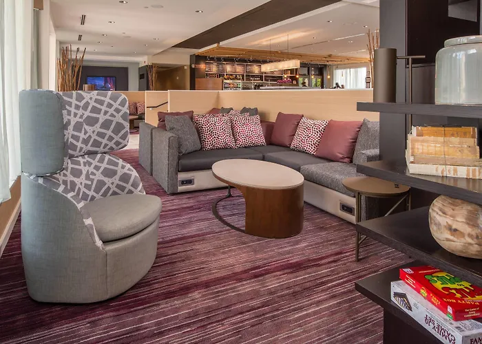 Courtyard By Marriott Fairfax Fair Oaks