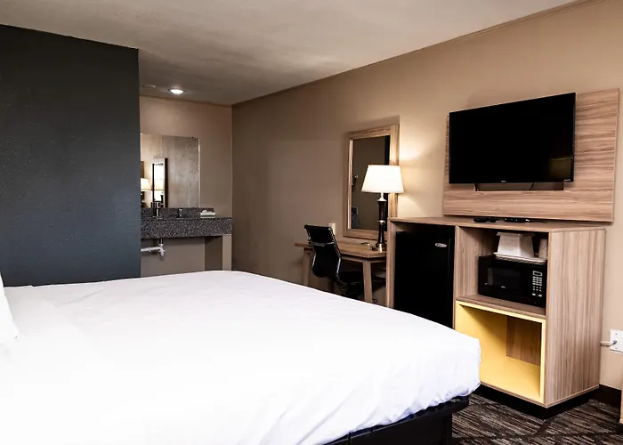 Days-Inn By Wyndham Batesville Ar