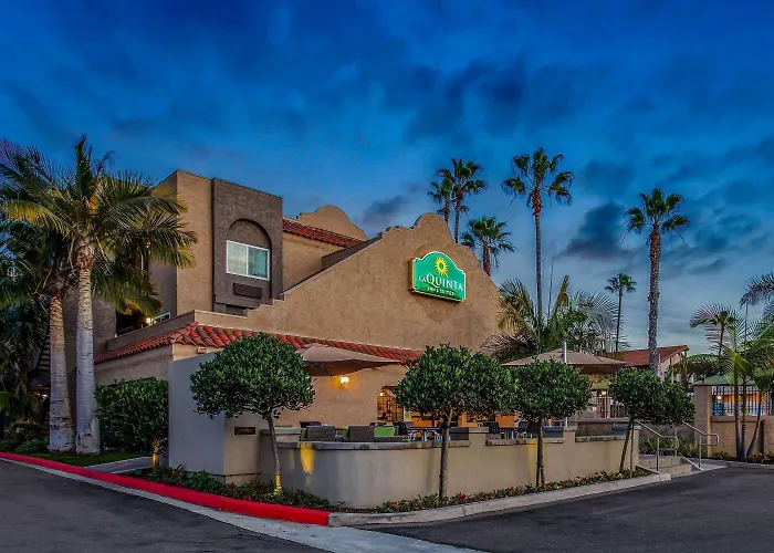 La Quinta By Wyndham Carlsbad - Legoland Area