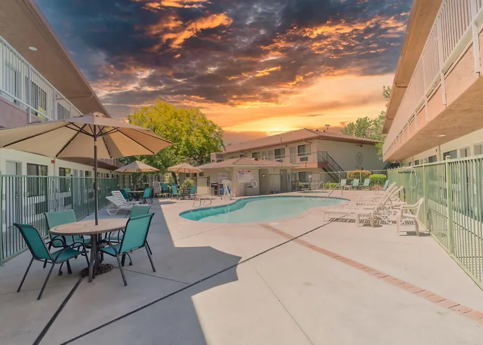 Comfort Inn Yosemite Area