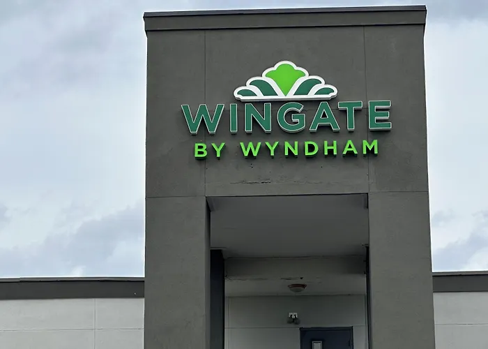 Baymont By Wyndham Dayton North