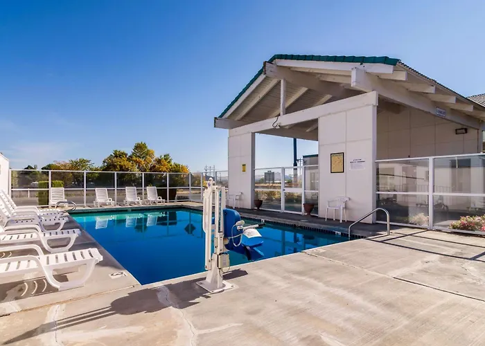 Motel 6-The Dalles, Or
