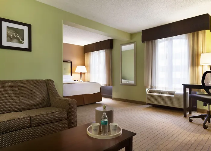 Days Inn By Wyndham Baltimore Inner Harbor