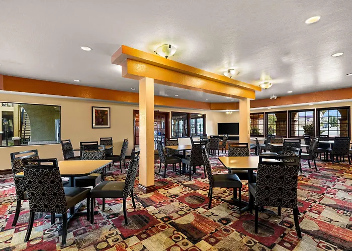 Best Western Moreno Hotel & Suites