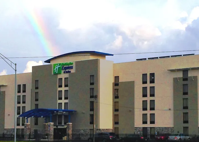 Holiday Inn Express & Suites Jackson Downtown - Coliseum By Ihg