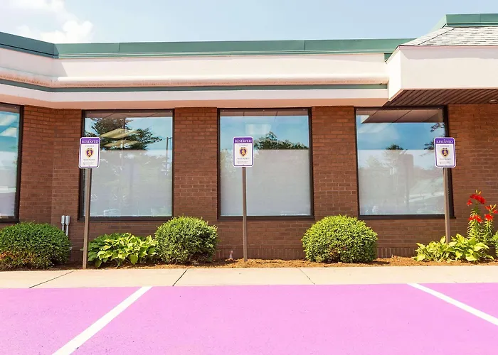 Country Inn & Suites By Radisson, Traverse City, Mi