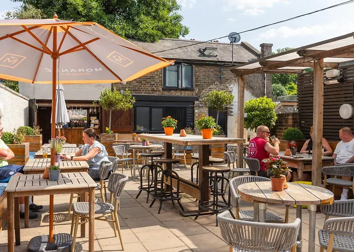 Dukes Head Hotel