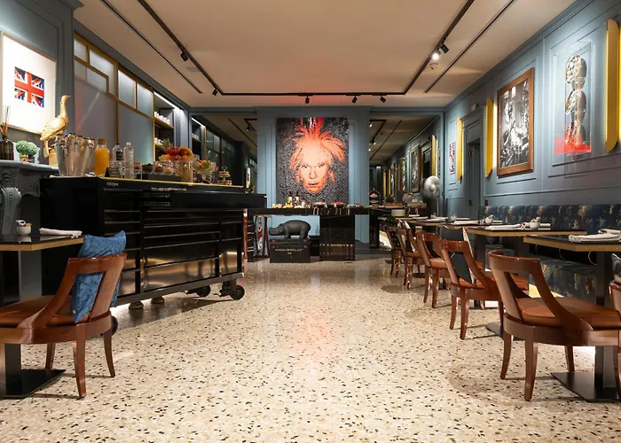 The Glam Boutique Hotel & Apt