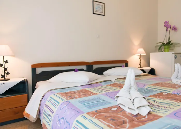 Alinda Hotel