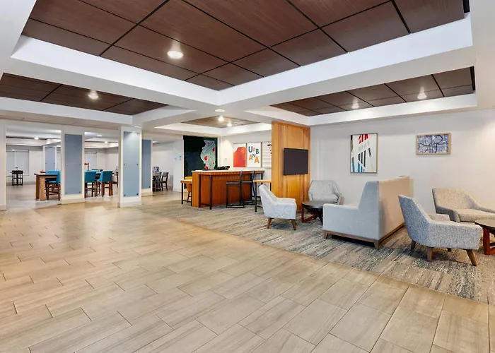 Holiday Inn Express Hotel & Suites Urbana-Champaign-U Of I Area By Ihg