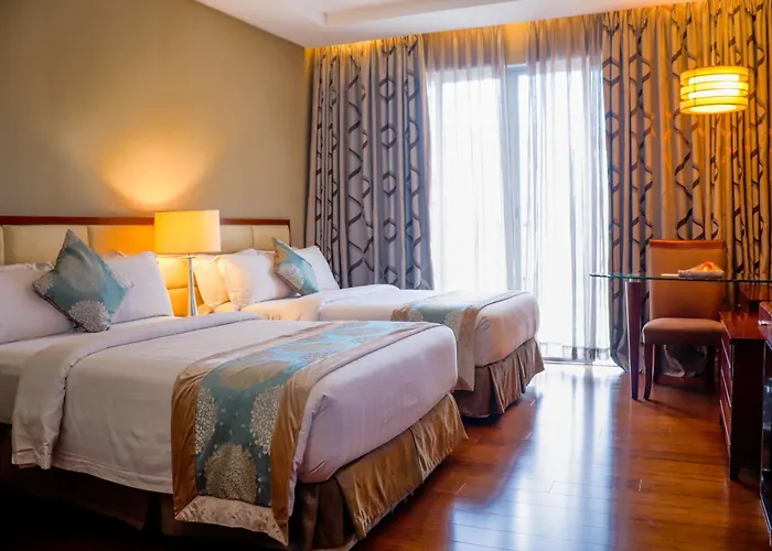 The Avenue Plaza Hotel