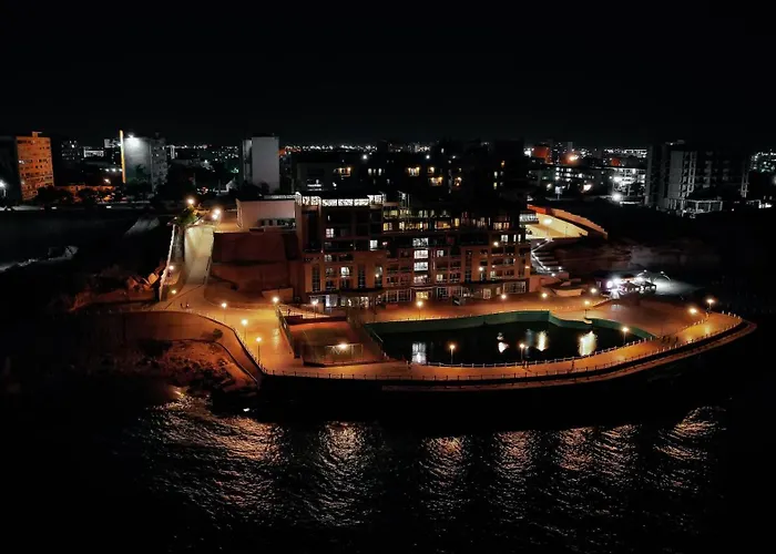 Caspian Riviera Grand Palace Hotel
