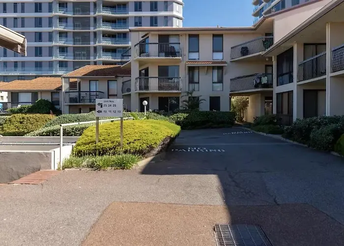 Scarborough & Absolutely Beachfront