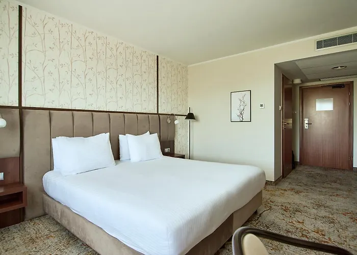 Metropolo By Golden Tulip Krakow