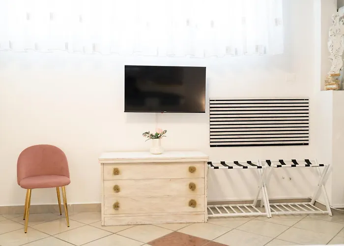 Amarin Pisa Apartment