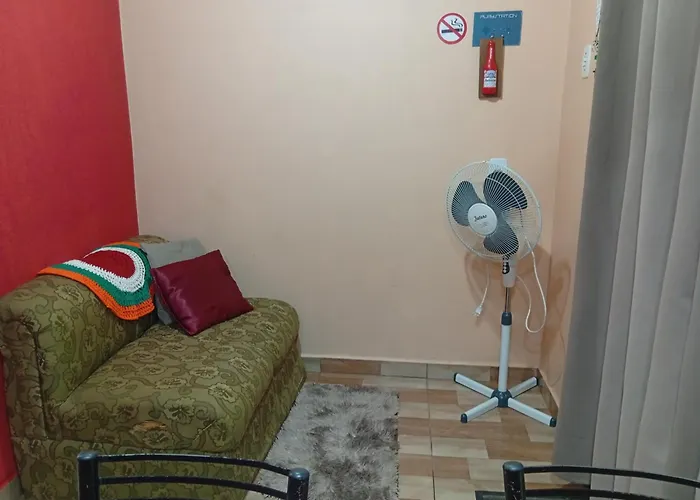 Aeroporto House