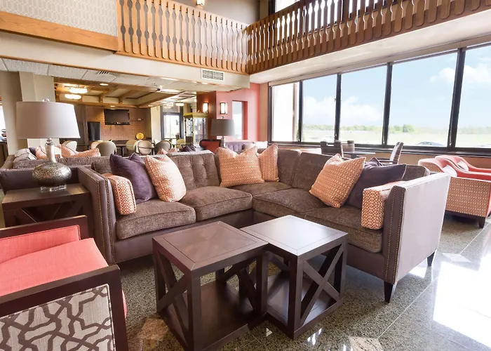 Drury Inn & Suites Jackson Mo