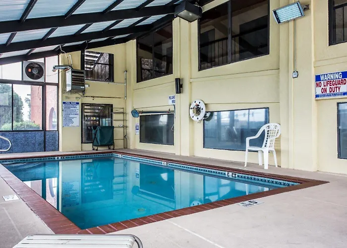 Quality Inn & Suites Morrow Atlanta South