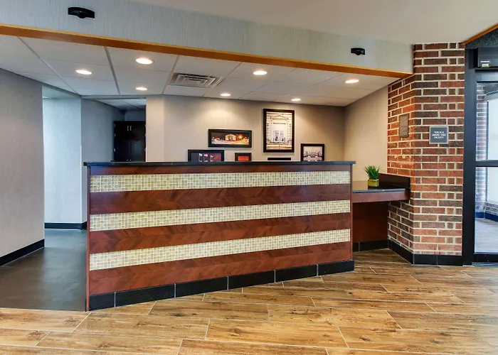 Drury Inn & Suites Poplar Bluff