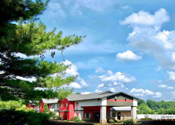 Ramada By Wyndham Tell City