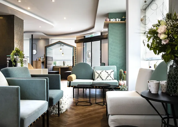 Hôtel Eiffel Saint Charles