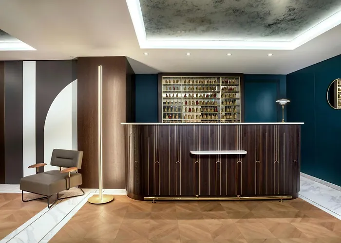 Neues Schloss Privat Hotel Zurich, Autograph Collection