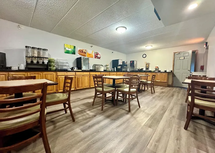 Quality Inn & Suites Alexandria