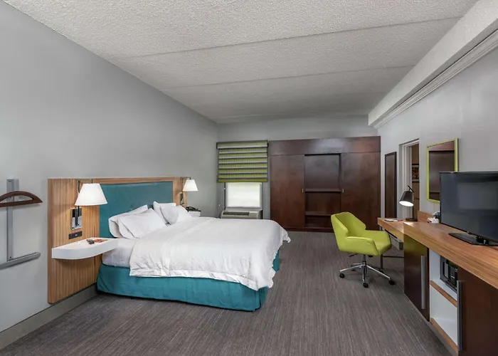 Hampton Inn Tuscaloosa - East