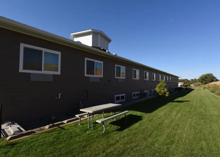 Best Western Plus Vintage Valley Inn