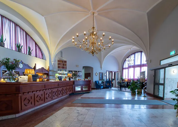 Home Hotel Christian IV