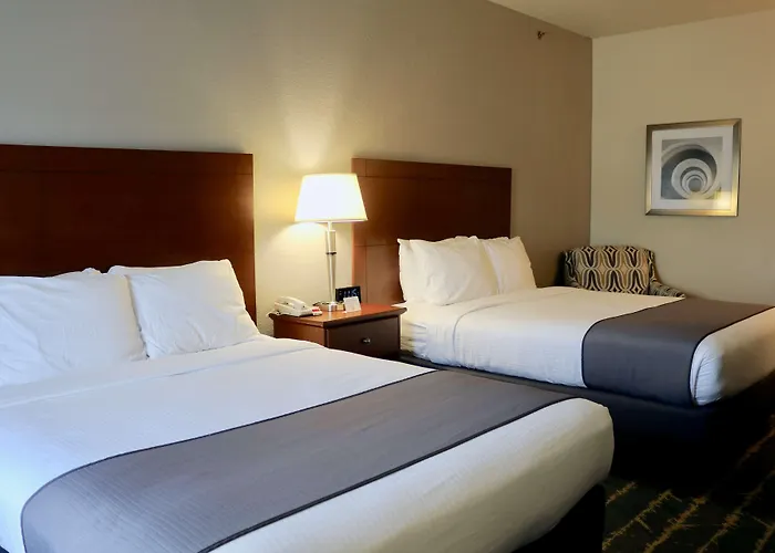 Best Western Fostoria Inn & Suites