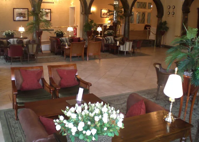 Cairn Hotel