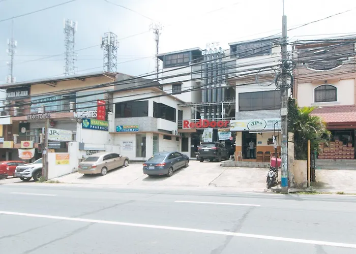 Reddoorz At Rjs Bldg Near Lyceum Gen Trias Cavite
