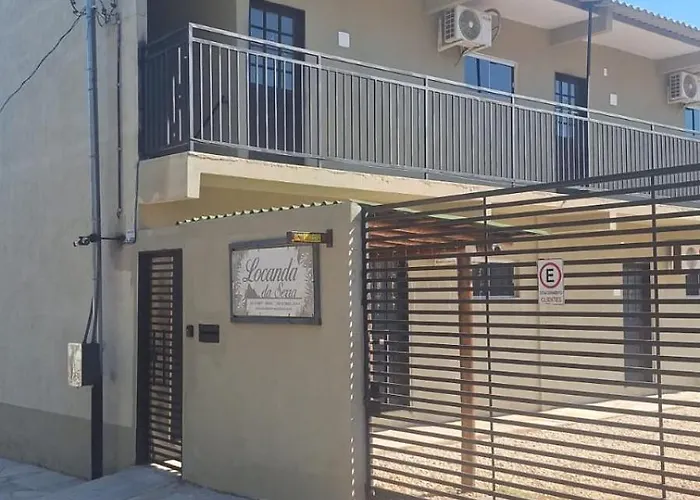 LOCANDA DA SERRA - Aptos Mobiliados e Suítes por Temporada