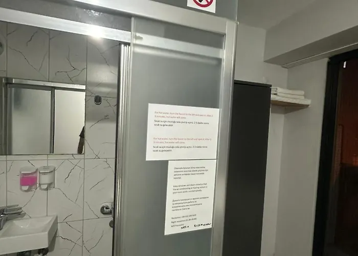 Nr1 Hotel