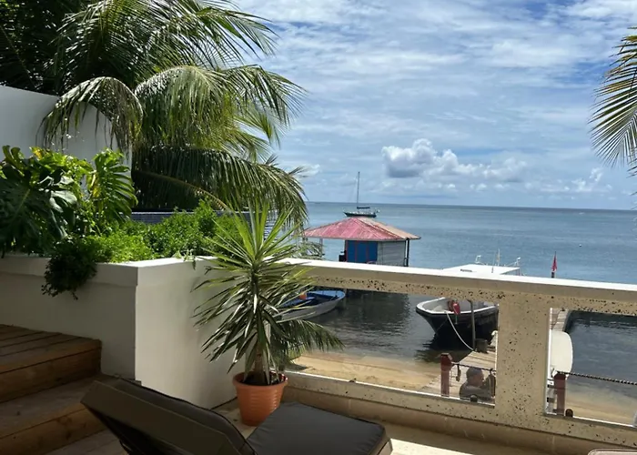 Brisas Del Mar Beach + Dive Resort