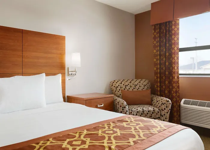Ramada Limited South Windsor