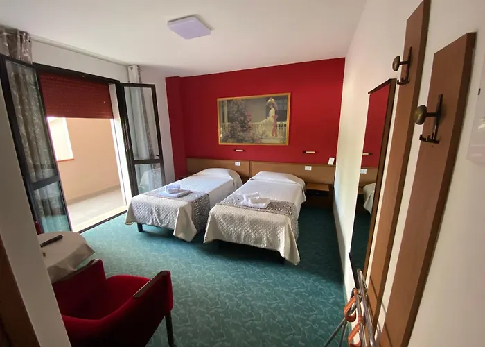 Hotel Rey's