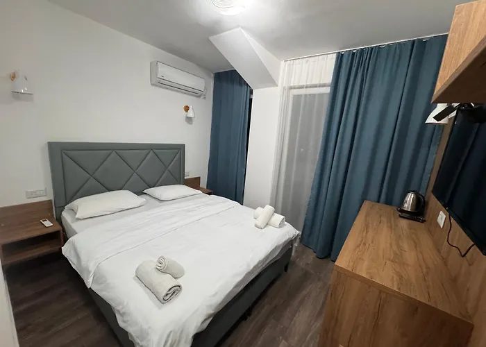 Hotel Fama