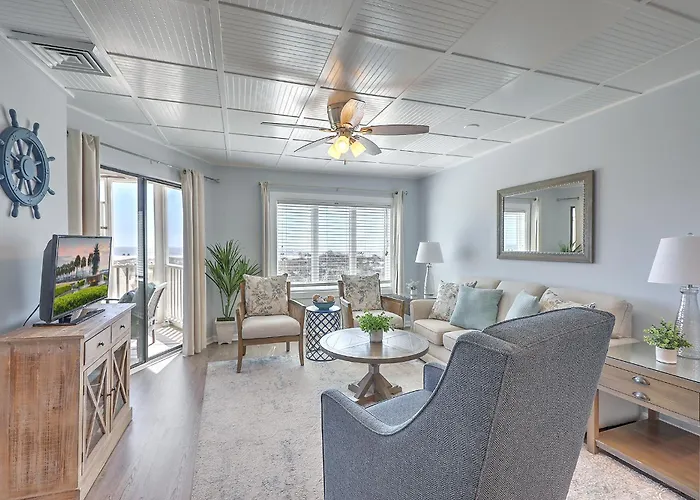 New Listing! Port O' Call B103 - Oceanfront Oasis!