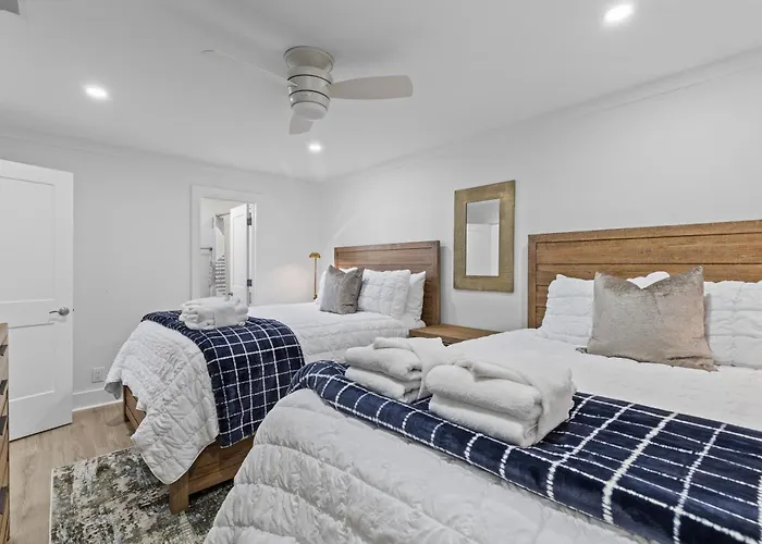 Summer House 202 - 3Br Oceanfront Condo! View!