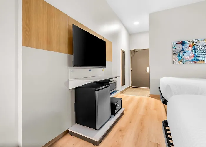 Microtel Inn & Suites By Wyndham Prattville Montgomery