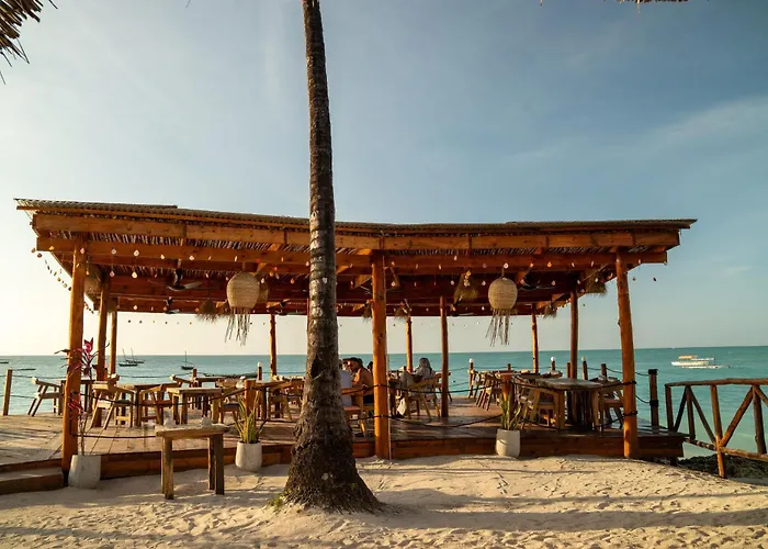 Dhow Beach Boutique Hotel
