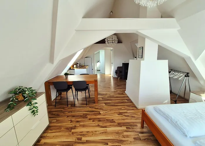 Dachgeschosswohnung 1 - Apartments am Schloss